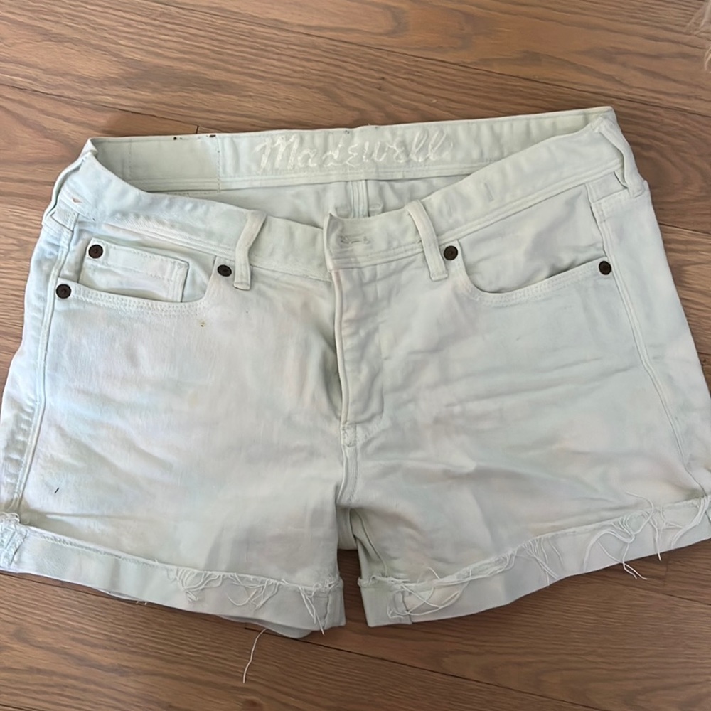 Madewell light blue denim shorts size 28